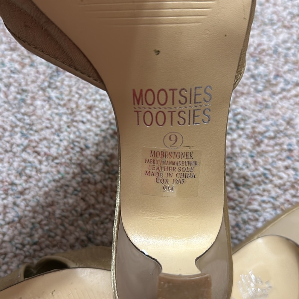 Mootsies Tooties kitten heeled shoes size 9 - Picture 11 of 12